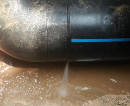 龙里楼顶渗水维修公司为大家分享下龙里卫生间漏水维修修补技术!